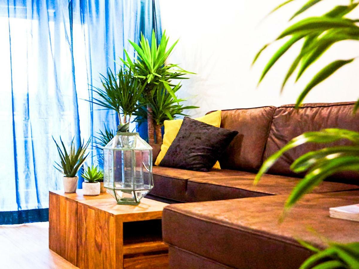 Center Sol Boutique Apartment Madrid Exterior photo